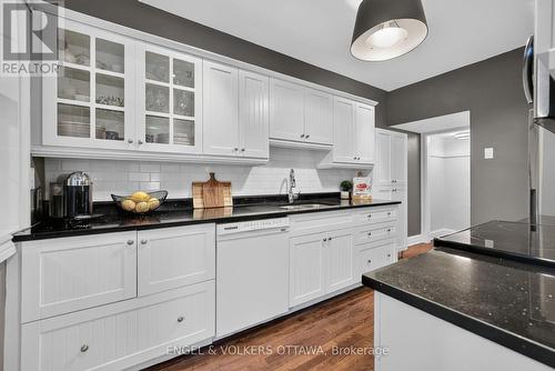 122 Renfrew Avenue, Ottawa, ON 