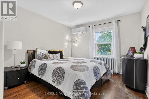 122 Renfrew Avenue, Ottawa, ON 