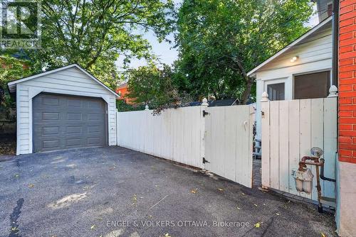 122 Renfrew Avenue, Ottawa, ON 