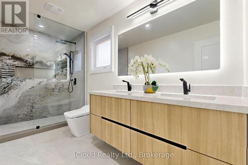 15 San Marko Place, Vaughan, ON 