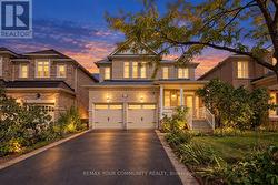 34 PETTICOAT ROAD Vaughan, ON L6A 0L9