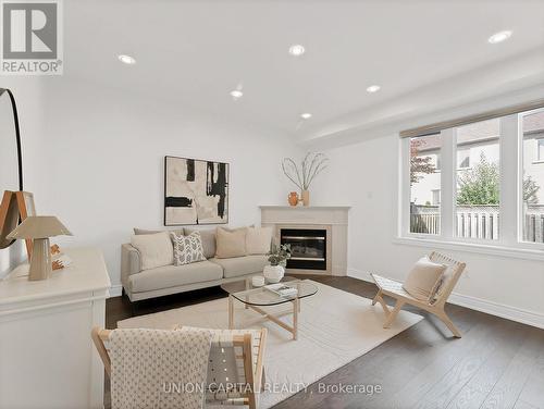 112 Southbrook Crescent, Markham, ON 