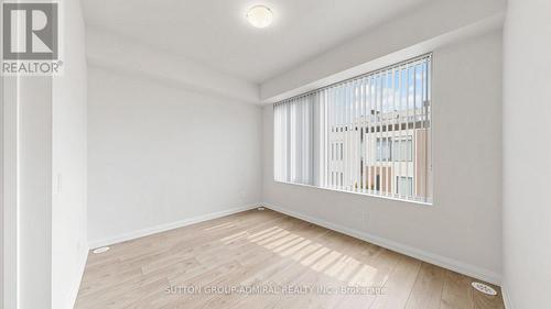 Th 42 - 1020 Portage Parkway, Vaughan, ON 
