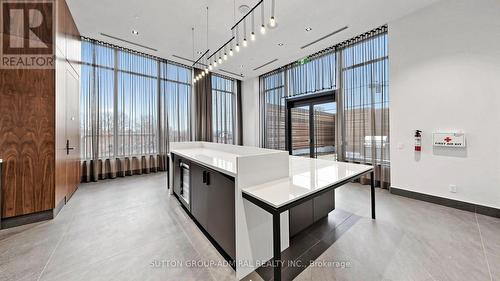Th 42 - 1020 Portage Parkway, Vaughan, ON 