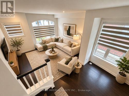 185 - 70 Lunar Crescent, Mississauga, ON 