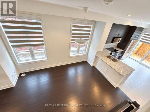185 - 70 Lunar Crescent, Mississauga, ON 