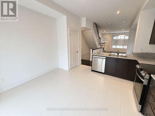 185 - 70 Lunar Crescent, Mississauga, ON 