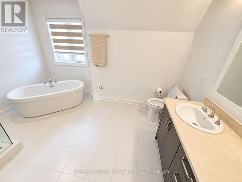 185 - 70 Lunar Crescent, Mississauga, ON 