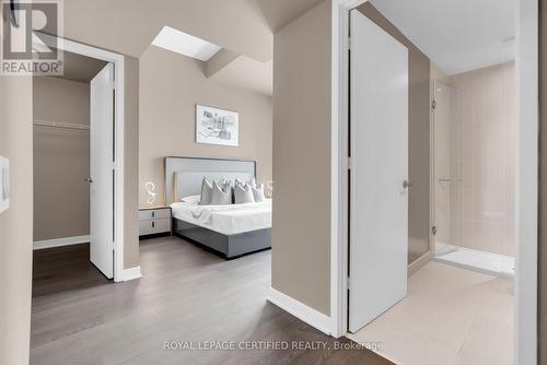 5907 - 3900 Confederation Parkway, Mississauga, ON 