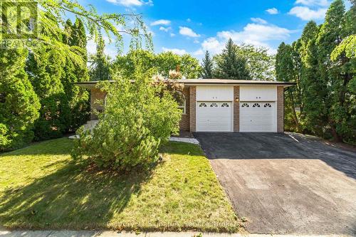 1166 GRAND BOULEVARD  Oakville, ON L6H 2V1