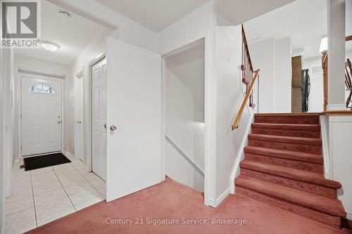 1166 Grand Boulevard, Oakville, ON 