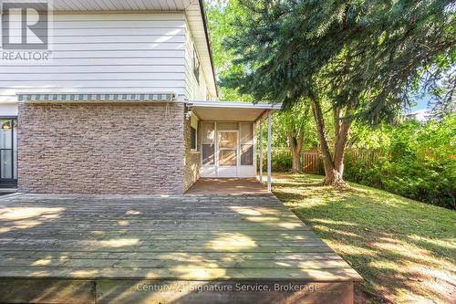 1166 Grand Boulevard, Oakville, ON 