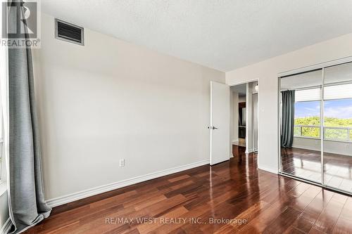 1009 - 1320 Islington Avenue, Toronto, ON 