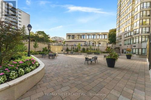 1009 - 1320 Islington Avenue, Toronto, ON 