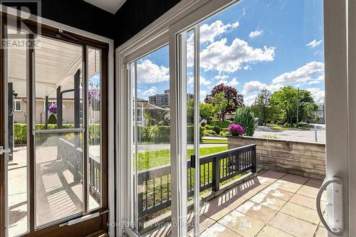 12 Greyfriar Court, Toronto, ON 