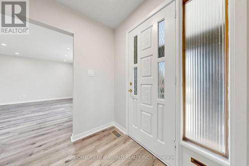 12 Greyfriar Court, Toronto, ON 