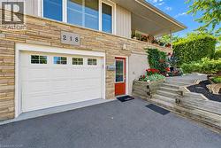 218 FORESTWOOD Drive Kitchener, ON N2N 1B9