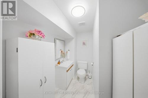 1083 Ridge Valley Drive, Oshawa (Pinecrest), ON 