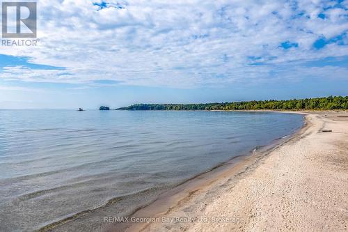 100 Nottawaga Drive, Tiny, ON 