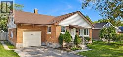 107 ELGIN Crescent Waterloo, ON N2J 2S3