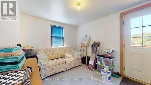 1 Bedroom Above Garage - 18 12Th Street Se Street, Arran-Elderslie, ON 