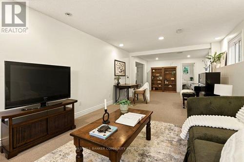 33 Albert Street, Hamilton, ON 