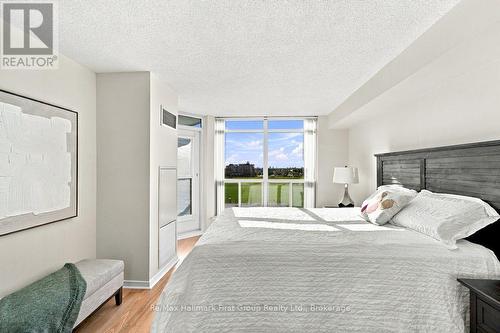 715 - 340 Watson Street W, Whitby (Port Whitby), ON 