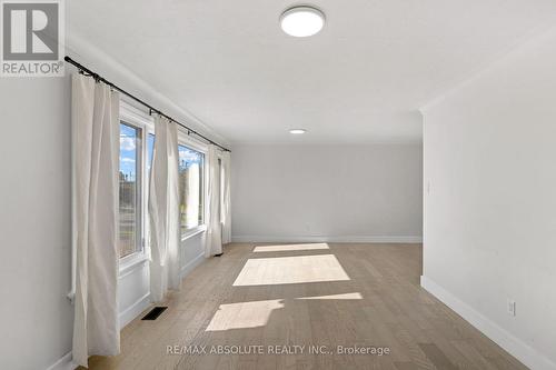 9 Epworth Avenue, Ottawa, ON 
