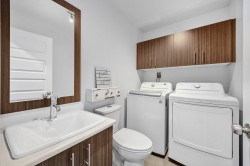 Powder room - 