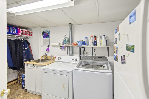 Salle de lavage - 260 Rue De Duvernay, Gatineau (Gatineau), QC 