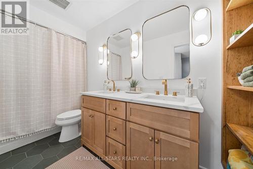 Main Bath; Fully Upgraded W/Quartz Counters - 538 Highland Crescent, Brock, ON 
