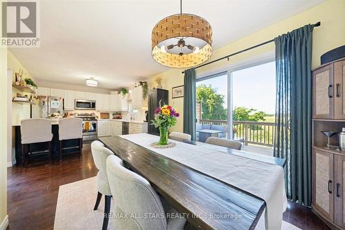 Open Concept Eat-In Kitchen W/ Walk-Out To Deck - 538 Highland Crescent, Brock, ON 