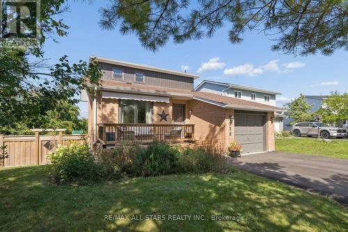 Side Angle/Gate Access To Private Fenced Yard - 538 Highland Crescent, Brock, ON 