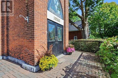 10565 Main Street, North Dundas, ON 