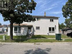 3 - 86 BROCK STREET E Oshawa, ON L1G 1S1
