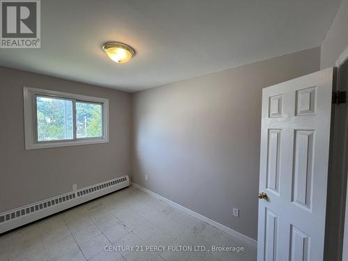 3 - 86 BROCK STREET E , Oshawa, Ontario L1G 1S1 5
