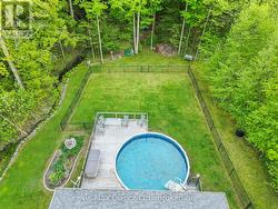 Private, deep tree-lined property. - 