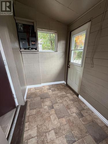 Back entry - 618 Mctavish Street, Thunder Bay (East End), ON 