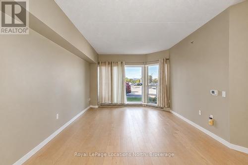 106 - 49 Raglan Street, Collingwood, ON 