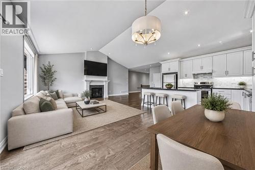 602 Cochrane Road, Hamilton, ON 