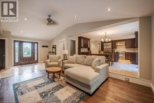 1376 Cedar Creek Road, North Dumfries, ON 