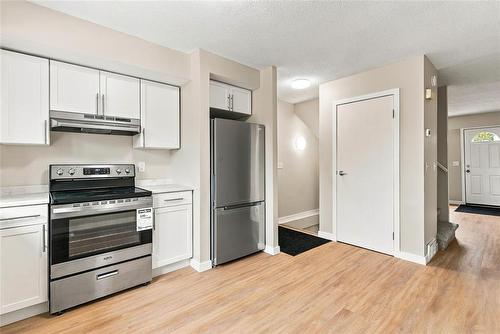 110 Westgrove Way, Winnipeg, MB 