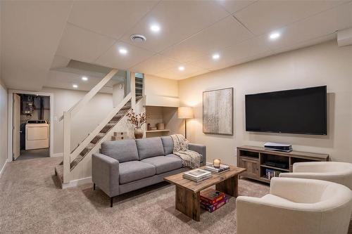 Virtual staging - 110 Westgrove Way, Winnipeg, MB 