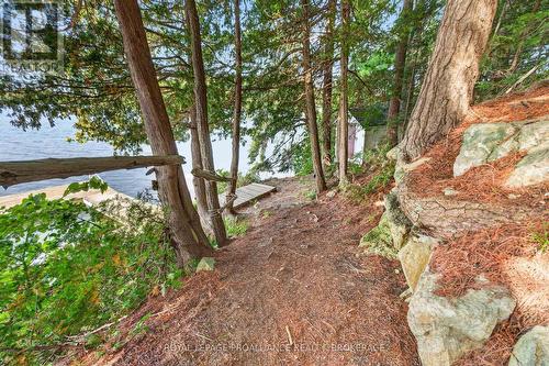 18 Lb5 Road, Rideau Lakes, ON 