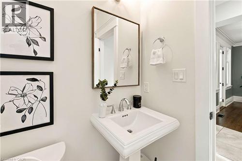 40 Lyon Avenue, Guelph, ON 