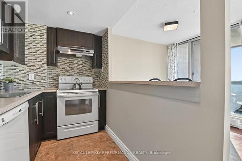 2006 - 530 Laurier Avenue W, Ottawa, ON 