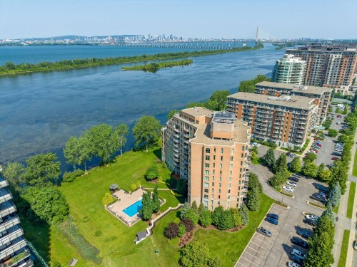 Aerial View - 608-8200 Boul. St-Laurent, Brossard, QC 