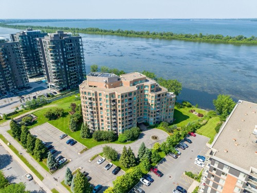 Aerial View - 608-8200 Boul. St-Laurent, Brossard, QC 