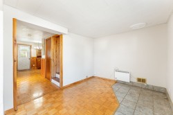 Salon - 