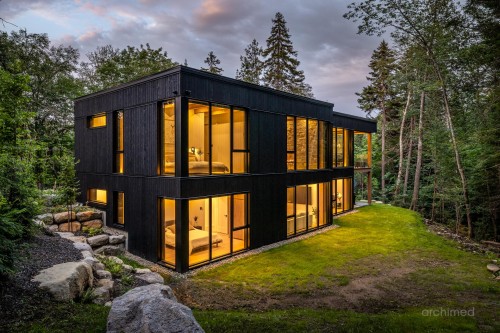 Front of Structure - 44 Ch. Régimbald, Saint-Donat, QC 